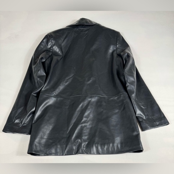 Abercrombie & Fitch Vegan Leather Blazer Black Women’s Small Retail $140 - Picture 9 of 9